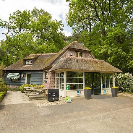 Fletcher Hotel Restaurant De Wipselberg-Veluwe Beekbergen Bagian luar foto