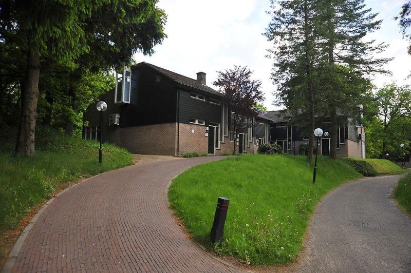 Fletcher Hotel Restaurant De Wipselberg-Veluwe Beekbergen Bagian luar foto